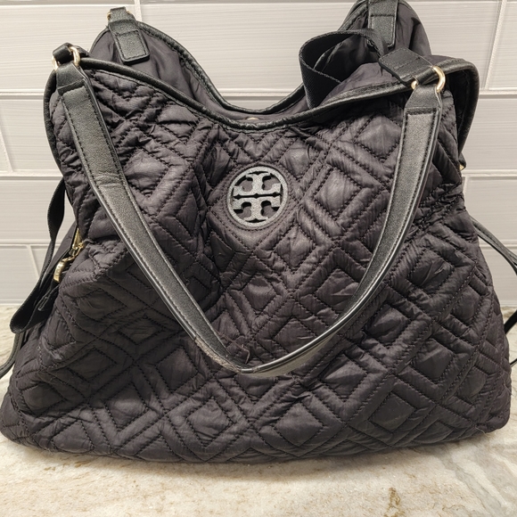 Tory Burch Handbags - GUC Tory Burch Quilted Diaper Bag with Changing Pad